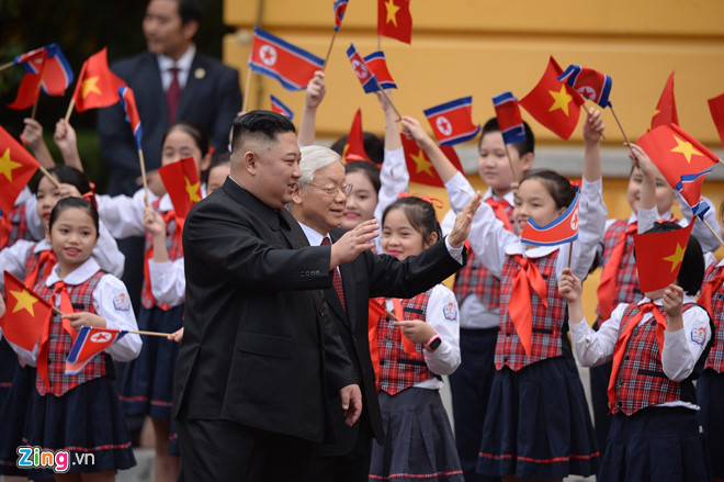 Tổng bí thư, Chủ tịch nước chủ trì tiệc chiêu đãi ông Kim Jong Un - 32 Tổng bí thư, Chủ tịch nước chủ trì tiệc chiêu đãi ông Kim Jong Un - 32