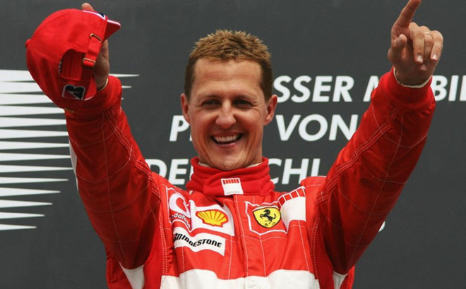 Michael Schumacher lần đầu xuất hiện sau 6 năm chiến đấu với Tử thần Michael Schumacher lần đầu xuất hiện sau 6 năm chiến đấu với Tử thần