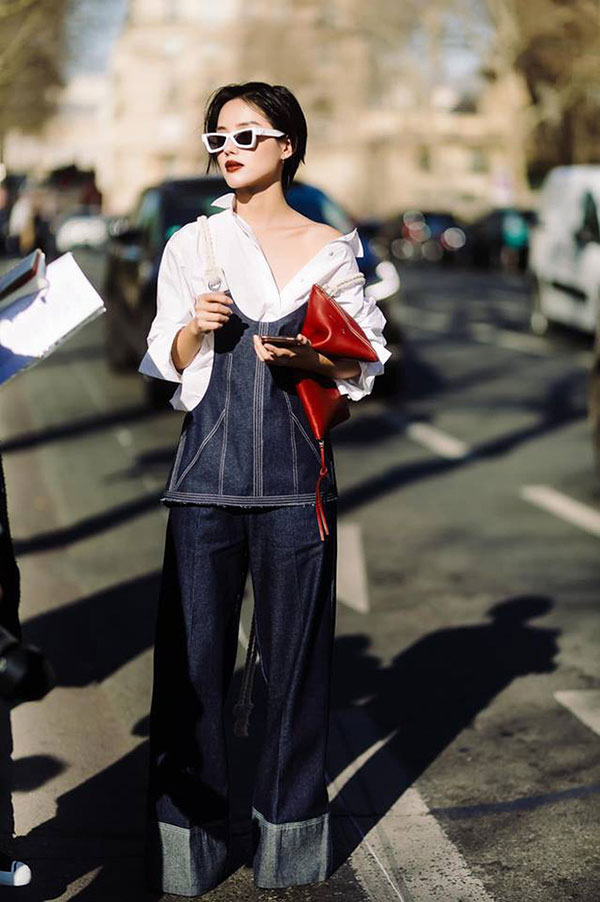 Hà Hồ phô trương ngực trần, Quỳnh Anh Shyn phải mượn áo để 'chinh chiến' street style với dàn sao quốc tế tại Paris - 6 Hà Hồ phô trương ngực trần, Quỳnh Anh Shyn phải mượn áo để 'chinh chiến' street style với dàn sao quốc tế tại Paris - 6