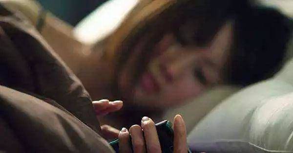 Bà mẹ 2 con đột tử ngay trên giường, nhìn thứ cô cầm trên tay BS liền hiểu lý do - 1 Bà mẹ 2 con đột tử ngay trên giường, nhìn thứ cô cầm trên tay BS liền hiểu lý do - 1