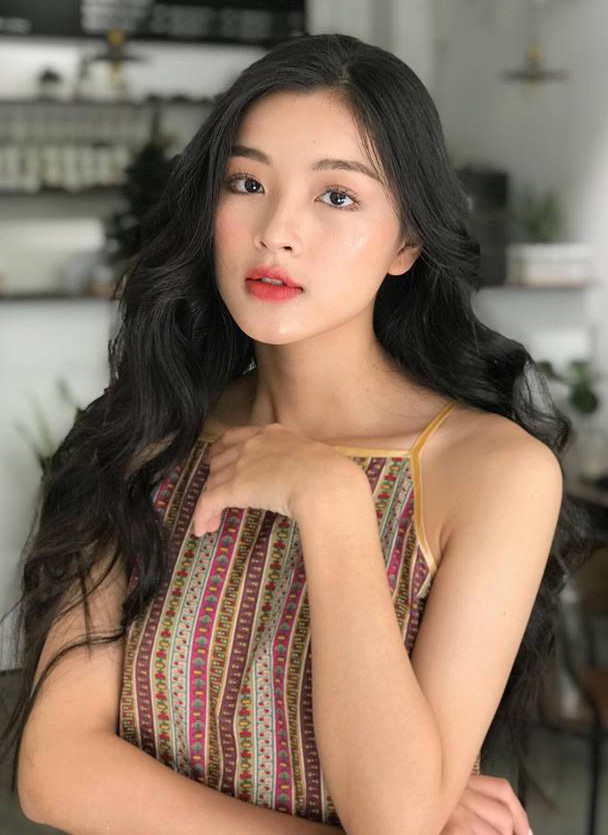 Gái xinh trường Y có người từng là Hoa khôi, kẻ là mẫu ảnh đắt show - 10 Gái xinh trường Y có người từng là Hoa khôi, kẻ là mẫu ảnh đắt show - 10