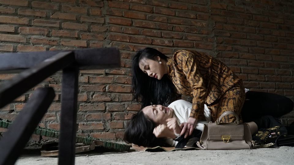'Quỳnh Búp Bê' Phương Oanh không ngại đóng cảnh nóng trong phim mới - 1 'Quỳnh Búp Bê' Phương Oanh không ngại đóng cảnh nóng trong phim mới - 1