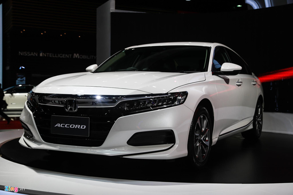 Cận cảnh Honda Accord 2019 tại Thái Lan, đã sẵn sàng về VN Cận cảnh Honda Accord 2019 tại Thái Lan, đã sẵn sàng về VN