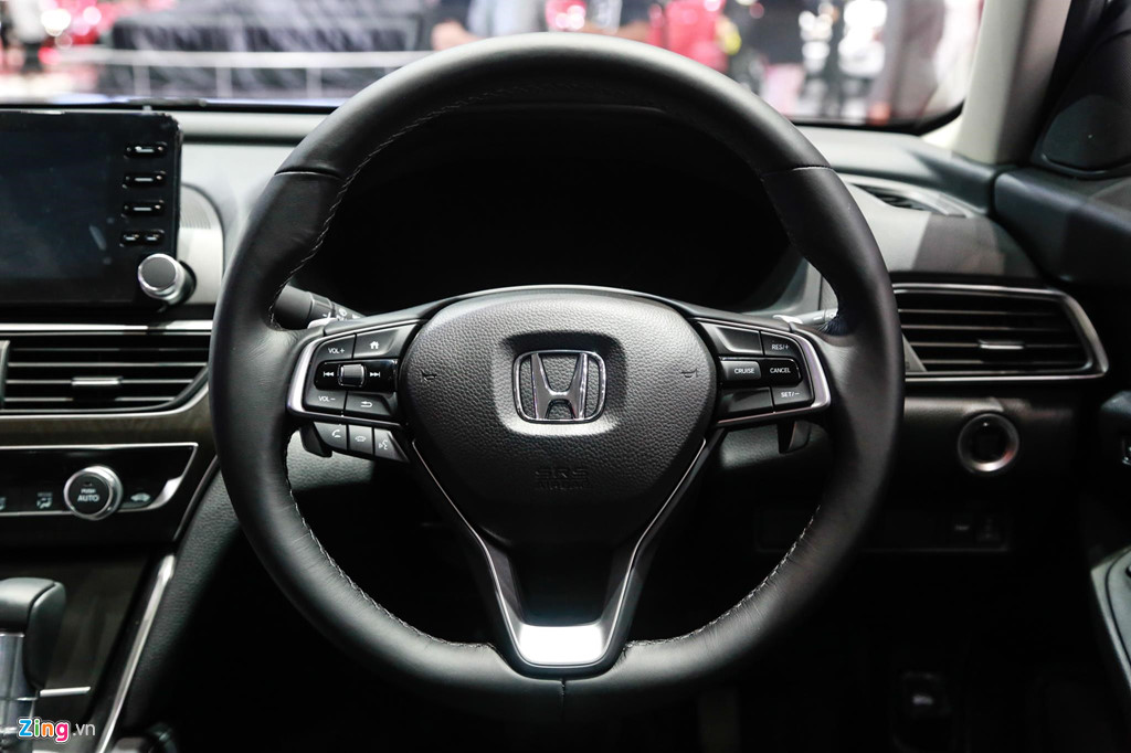 Cận cảnh Honda Accord 2019 tại Thái Lan, đã sẵn sàng về VN Cận cảnh Honda Accord 2019 tại Thái Lan, đã sẵn sàng về VN