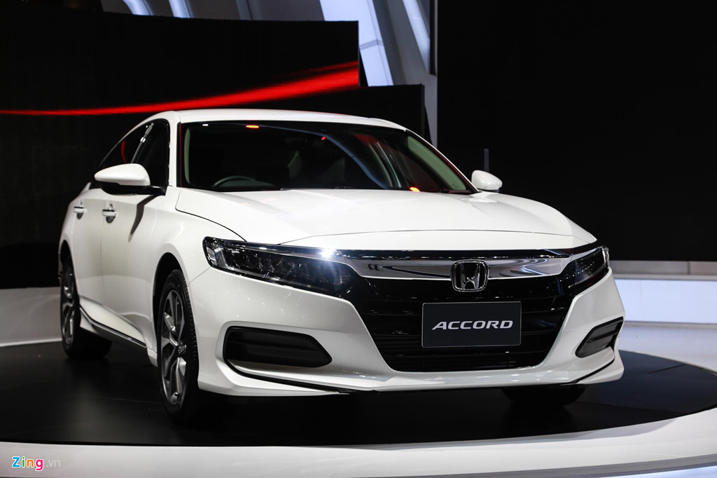 Cận cảnh Honda Accord 2019 tại Thái Lan, đã sẵn sàng về VN Cận cảnh Honda Accord 2019 tại Thái Lan, đã sẵn sàng về VN