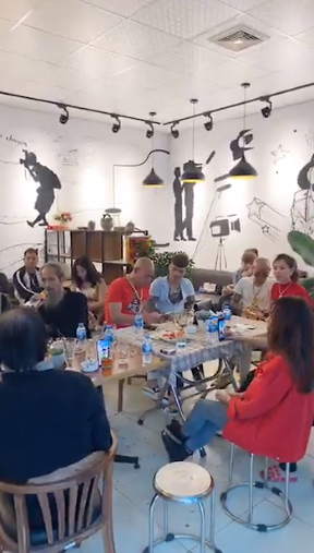 'Thế Chột' Người phán xử bất ngờ răn dạy Khá Bảnh, Phú Lê chuyện làm phim 'Thế Chột' Người phán xử bất ngờ răn dạy Khá Bảnh, Phú Lê chuyện làm phim