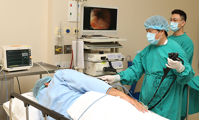Mỗi năm hơn 14.000 người Việt phát hiện bị ung thư đại trực tràng - 1 Mỗi năm hơn 14.000 người Việt phát hiện bị ung thư đại trực tràng - 1
