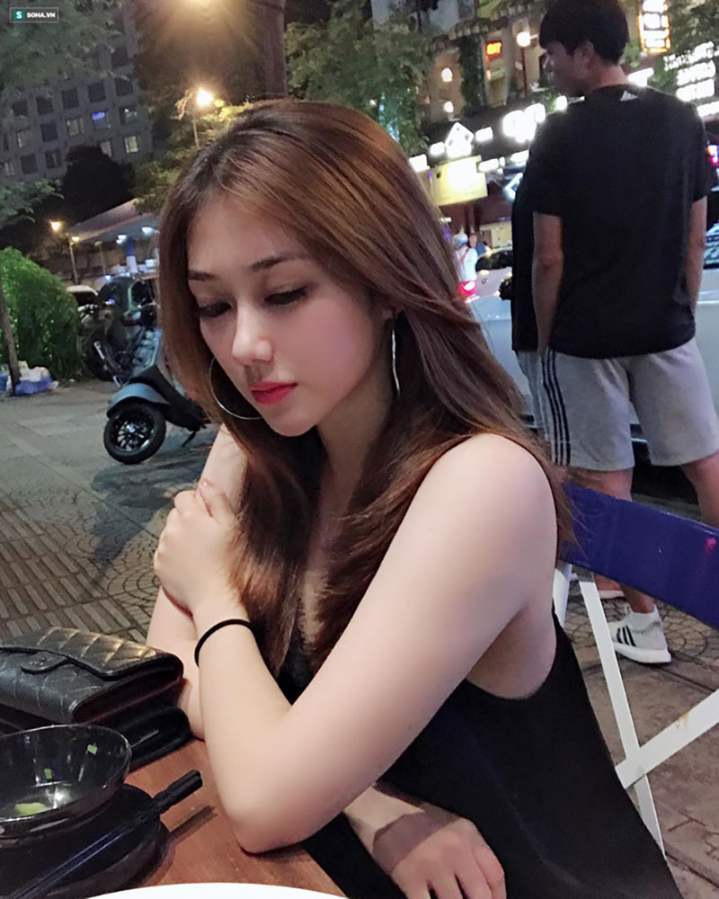 Cô gái Việt được báo Trung Quốc khen ngợi: 'Chỉ ngắm một giây cũng rung động' - 12 Cô gái Việt được báo Trung Quốc khen ngợi: 'Chỉ ngắm một giây cũng rung động' - 12