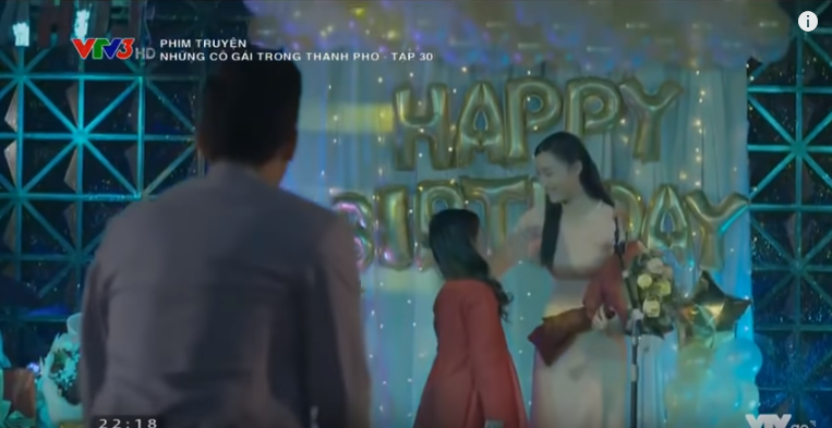 Những cô gái trong thành phố: Bách tỏ tình Trúc và đây là phản ứng bất ngờ của Trâm Anh - 5 Những cô gái trong thành phố: Bách tỏ tình Trúc và đây là phản ứng bất ngờ của Trâm Anh - 5