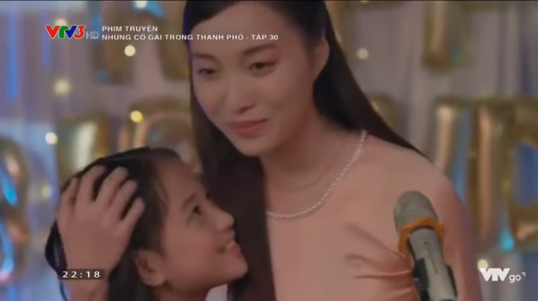 Những cô gái trong thành phố: Bách tỏ tình Trúc và đây là phản ứng bất ngờ của Trâm Anh - 6 Những cô gái trong thành phố: Bách tỏ tình Trúc và đây là phản ứng bất ngờ của Trâm Anh - 6