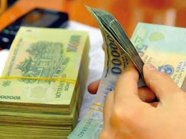 Tiếp tục đề xuất tăng lương để người lao động đủ sống Tiếp tục đề xuất tăng lương để người lao động đủ sống