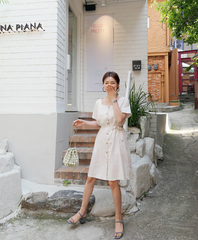Hè này phải mặc đẹp hơn hè năm ngoái, và đây là 5 items bạn nên sắm ngay để ghi điểm phong cách Hè này phải mặc đẹp hơn hè năm ngoái, và đây là 5 items bạn nên sắm ngay để ghi điểm phong cách