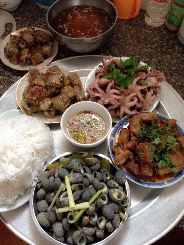 Đã buồn phiền khi bố đẻ chê vụng lại còn bị chị em trách móc tiêu hoang, vợ trẻ thẳng thừng đối đáp khiến ai nấy đều cứng họng - 2 Đã buồn phiền khi bố đẻ chê vụng lại còn bị chị em trách móc tiêu hoang, vợ trẻ thẳng thừng đối đáp khiến ai nấy đều cứng họng - 2