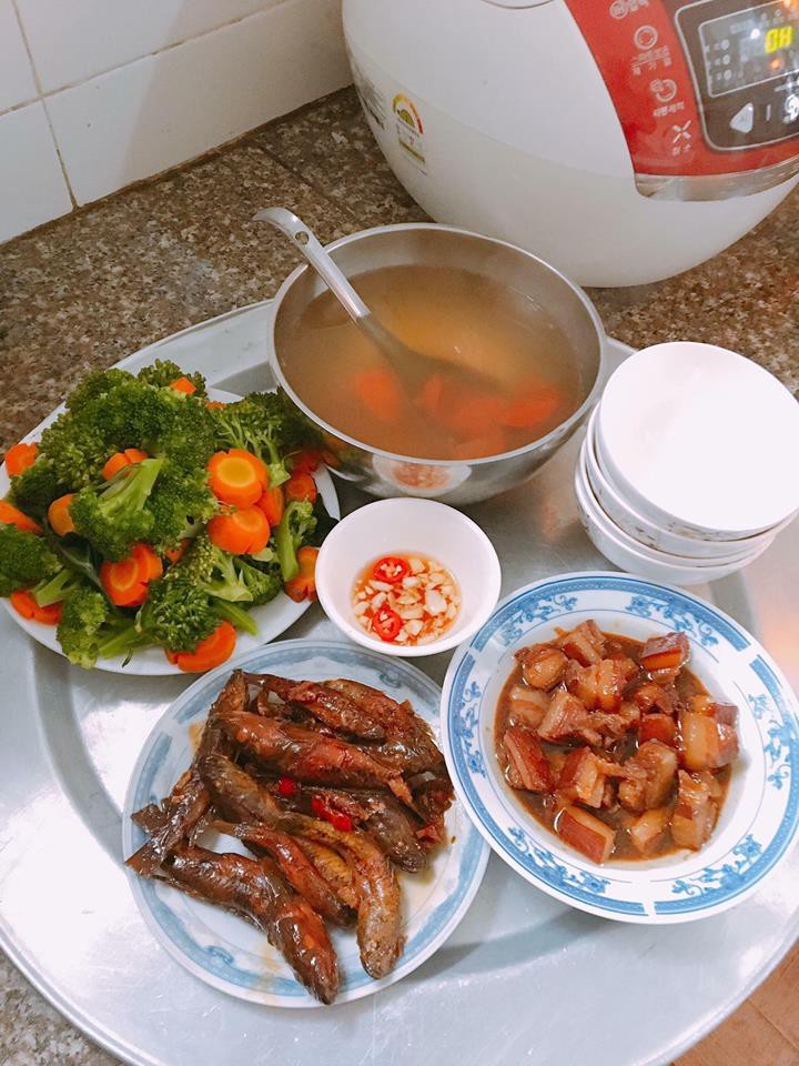 Đã buồn phiền khi bố đẻ chê vụng lại còn bị chị em trách móc tiêu hoang, vợ trẻ thẳng thừng đối đáp khiến ai nấy đều cứng họng - 3 Đã buồn phiền khi bố đẻ chê vụng lại còn bị chị em trách móc tiêu hoang, vợ trẻ thẳng thừng đối đáp khiến ai nấy đều cứng họng - 3