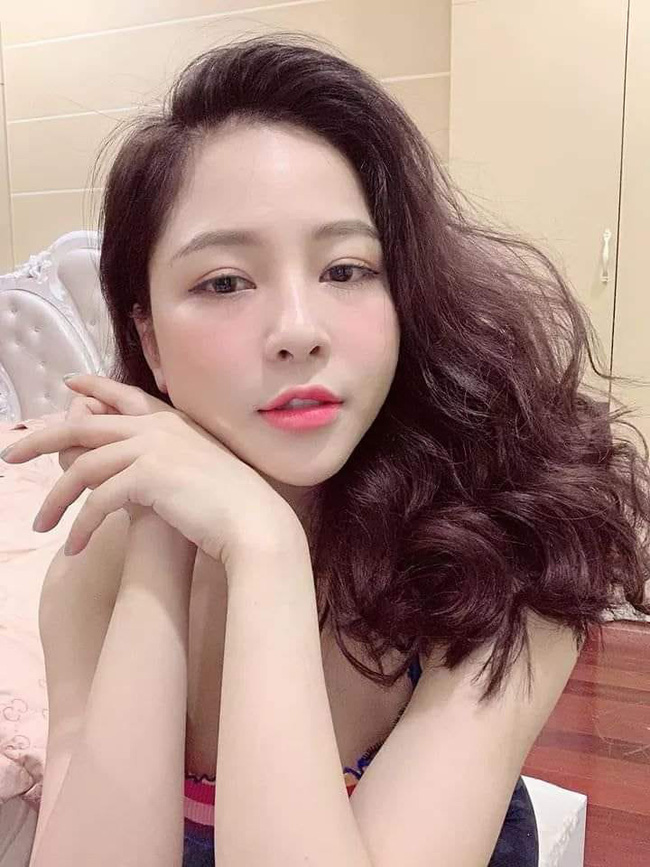 Dân mạng 'hung hãn' share khắp nơi thông tin hình ảnh nhầm lẫn về hot girl lộ clip nóng, nhiều người khốn khổ vạ lây Dân mạng 'hung hãn' share khắp nơi thông tin hình ảnh nhầm lẫn về hot girl lộ clip nóng, nhiều người khốn khổ vạ lây
