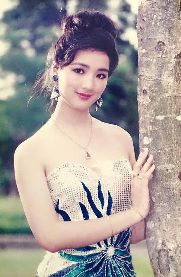 Nhan sắc không tuổi và khối tài sản 'khủng' của Hoa hậu Đền Hùng Giáng My Nhan sắc không tuổi và khối tài sản 'khủng' của Hoa hậu Đền Hùng Giáng My