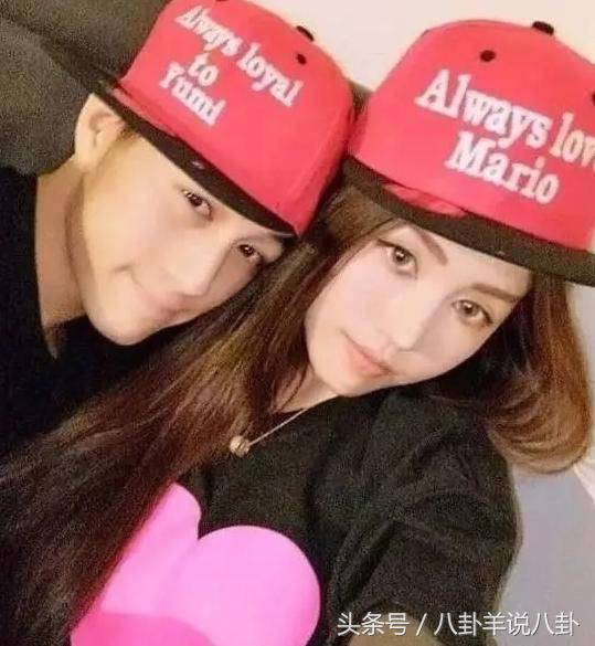 Thiếu gia trùm sòng bạc Macau treo thưởng 350 tỷ sau tin đồn khiến chân dài Victoria's Secret mang thai - 3 Thiếu gia trùm sòng bạc Macau treo thưởng 350 tỷ sau tin đồn khiến chân dài Victoria's Secret mang thai - 3