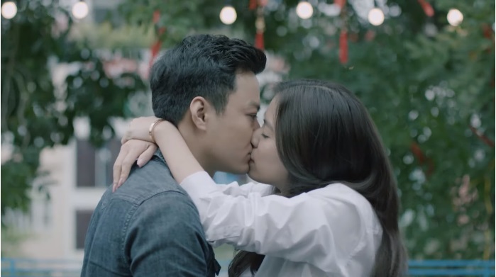 Mê Cung tung trailer kịch tính, Hoàng Thùy Linh vừa hôn Hồng Đăng đã bị 'Khá Bảnh' dọa giết - 7 Mê Cung tung trailer kịch tính, Hoàng Thùy Linh vừa hôn Hồng Đăng đã bị 'Khá Bảnh' dọa giết - 7