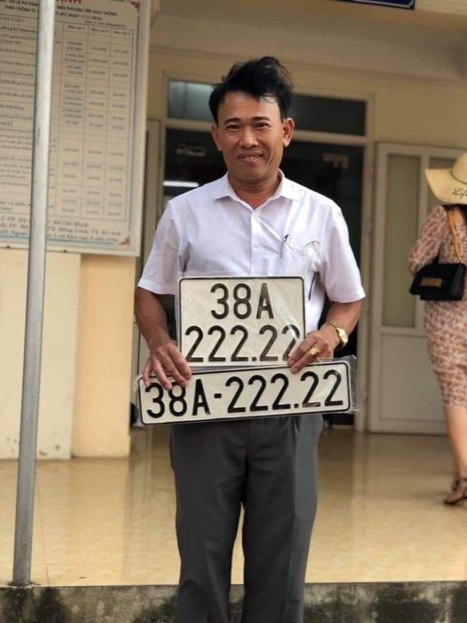 Mua ô tô cũ, bốc biển ngũ quỹ, giá tăng gấp 3 - 2 Mua ô tô cũ, bốc biển ngũ quỹ, giá tăng gấp 3 - 2