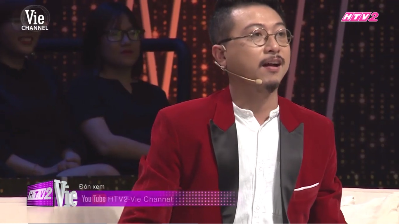 Trước mặt chồng và tình cũ, Lâm Vỹ Dạ vẫn tạo dáng khiêu gợi đòi được trai đẹp vẽ lên người - 2 Trước mặt chồng và tình cũ, Lâm Vỹ Dạ vẫn tạo dáng khiêu gợi đòi được trai đẹp vẽ lên người - 2
