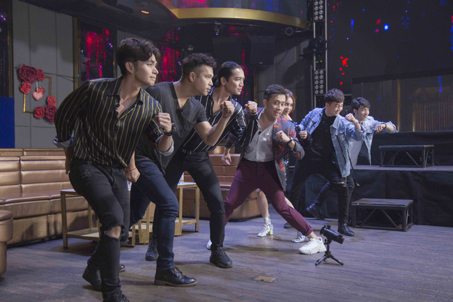 Running Man Việt Nam: Đừng tưởng Phạm Quỳnh Anh là mẹ đơn thân chỉ biết khóc, cô nàng vừa mới làm Ngô Kiến Huy sửng sốt vì câu nói này - 4 Running Man Việt Nam: Đừng tưởng Phạm Quỳnh Anh là mẹ đơn thân chỉ biết khóc, cô nàng vừa mới làm Ngô Kiến Huy sửng sốt vì câu nói này - 4