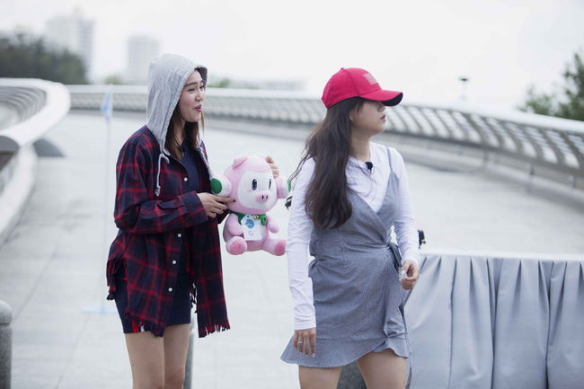 Running Man bản Việt náo loạn vì tin Ngô Thanh Vân xuất hiện nhưng hóa ra cái kết lại đớn đau vô cùng - 5 Running Man bản Việt náo loạn vì tin Ngô Thanh Vân xuất hiện nhưng hóa ra cái kết lại đớn đau vô cùng - 5