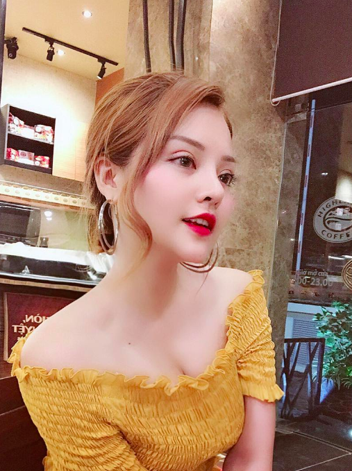Gái xinh tạm biệt eo bánh mì lấy lại body bốc lửa sau 1 năm tập gym, tiết lộ chiêu lạ khiến trai nhắn tin gạ tình phải chạy mất dép - 2 Gái xinh tạm biệt eo bánh mì lấy lại body bốc lửa sau 1 năm tập gym, tiết lộ chiêu lạ khiến trai nhắn tin gạ tình phải chạy mất dép - 2