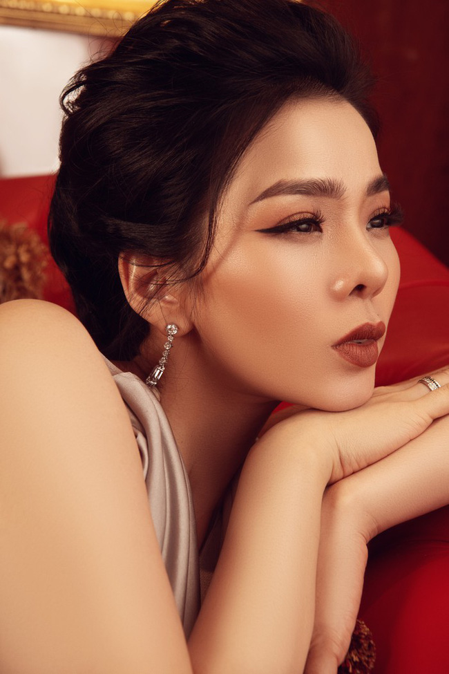 Lệ Quyên: 'Tôi muốn sinh con lắm, tôi thèm con gái kinh khủng!' - 3 Lệ Quyên: 'Tôi muốn sinh con lắm, tôi thèm con gái kinh khủng!' - 3