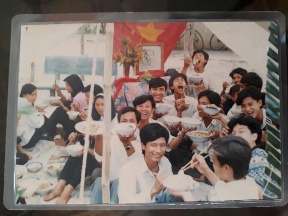 Đỉnh cao của 'lớp nhà người ta' khiến nhiều bạn trẻ ngưỡng mộ: Ra trường 24 năm nhưng mỗi lần họp lớp đều không thiếu một ai Đỉnh cao của 'lớp nhà người ta' khiến nhiều bạn trẻ ngưỡng mộ: Ra trường 24 năm nhưng mỗi lần họp lớp đều không thiếu một ai