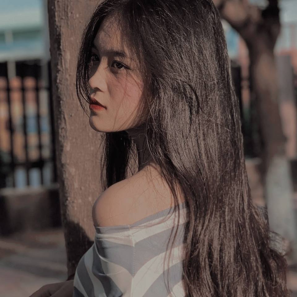 Nữ sinh Đồng Nai nổi như cồn sau một lần bị đăng ảnh trên Facebook, được khen giống Han Sara nhưng dễ thương hơn - 5 Nữ sinh Đồng Nai nổi như cồn sau một lần bị đăng ảnh trên Facebook, được khen giống Han Sara nhưng dễ thương hơn - 5