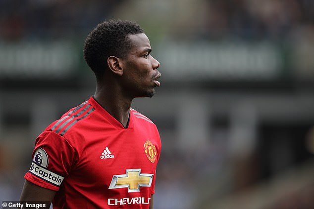 Pogba được đề nghị đeo băng đội trưởng MU Pogba được đề nghị đeo băng đội trưởng MU
