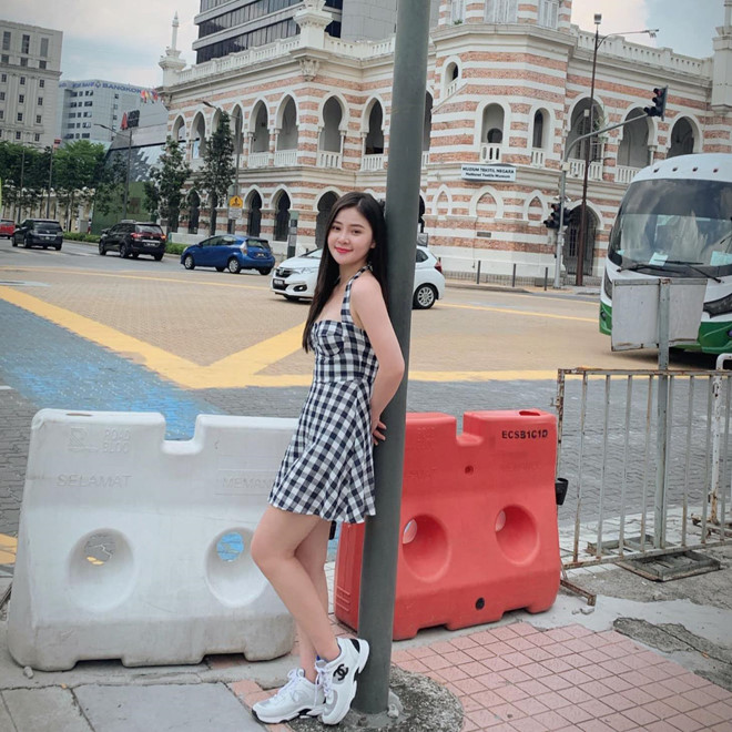 Dàn gái xinh ĐH RMIT có cuộc sống sang chảnh không thua rich kid - 1 Dàn gái xinh ĐH RMIT có cuộc sống sang chảnh không thua rich kid - 1