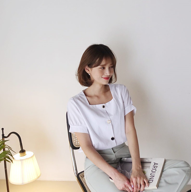Đếm sơ sơ đã có 6 mẫu áo blouse xinh không để đâu cho hết giúp nàng công sở mặc đẹp suốt hè này - 2 Đếm sơ sơ đã có 6 mẫu áo blouse xinh không để đâu cho hết giúp nàng công sở mặc đẹp suốt hè này - 2