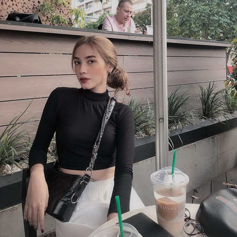 Hội con lai đang hot nhất trên MXH: Toàn là gương mặt nổi bật trong 'vũ trụ hot girl', có người sinh 2002 đã cực kỳ nóng bỏng - 27 Hội con lai đang hot nhất trên MXH: Toàn là gương mặt nổi bật trong 'vũ trụ hot girl', có người sinh 2002 đã cực kỳ nóng bỏng - 27