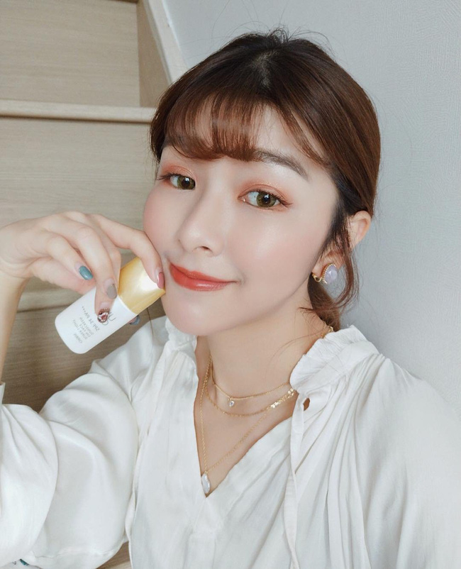 Bác sĩ da liễu đã có câu trả lời về việc: Có nên tẩy chay kem chống nắng vì sợ kem ngấm vào máu hay không? Bác sĩ da liễu đã có câu trả lời về việc: Có nên tẩy chay kem chống nắng vì sợ kem ngấm vào máu hay không?