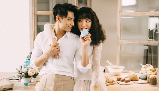 Đêm gần gũi 'rực lửa yêu' thót tim của người vợ trẻ giấu chồng đi tân trang 'đôi gò bồng đảo' Đêm gần gũi 'rực lửa yêu' thót tim của người vợ trẻ giấu chồng đi tân trang 'đôi gò bồng đảo'