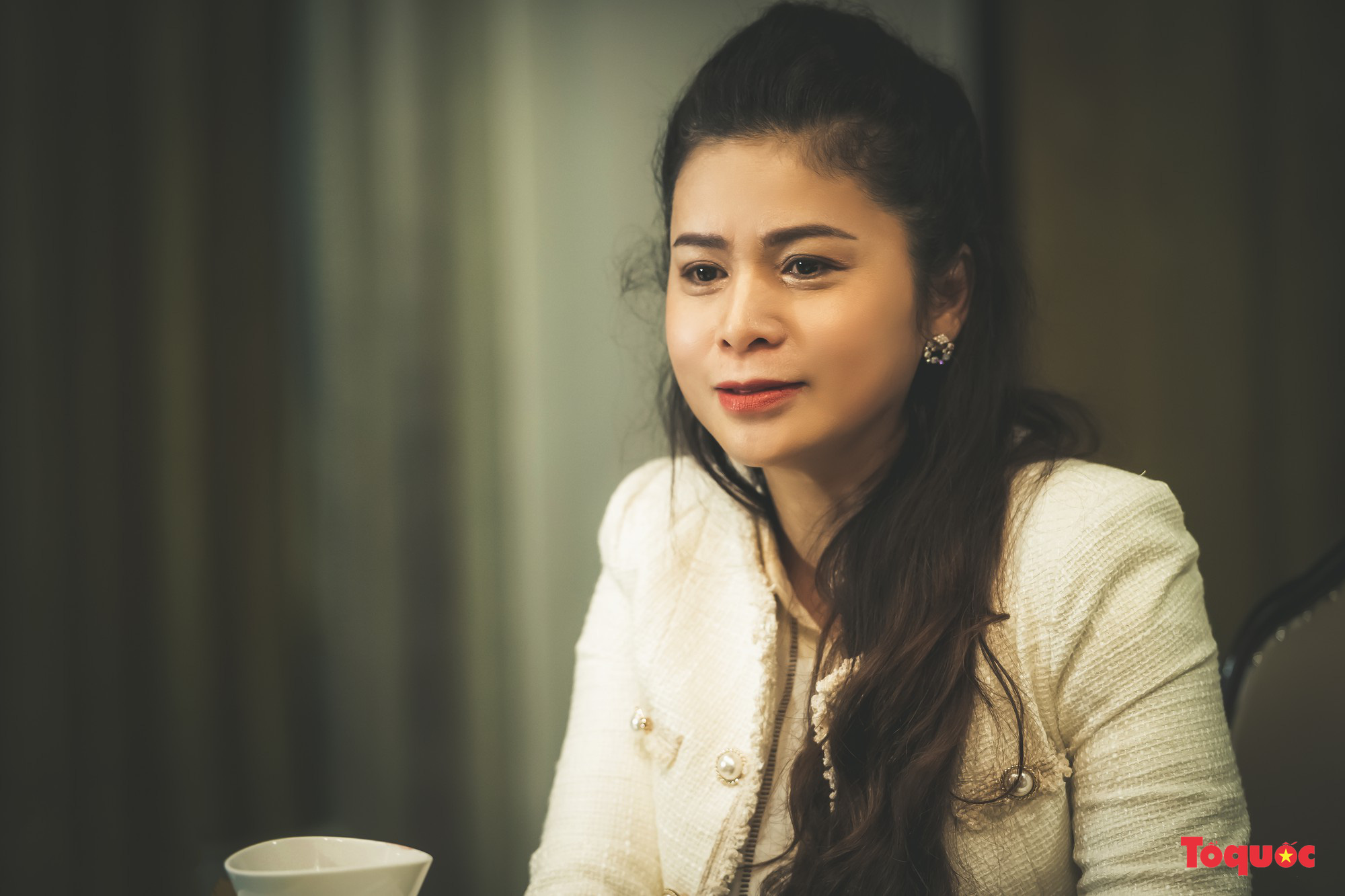 Bà Lê Hoàng Diệp Thảo: Tôi không muốn ly hôn - 2 Bà Lê Hoàng Diệp Thảo: Tôi không muốn ly hôn - 2
