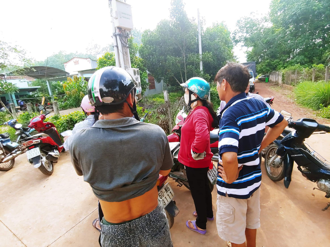 Vụ 2 xác chết đang phân hủy trong bồn nhựa: Một thi thể bị 'ướp trà', quấn kỹ vào bọc nylon trước khi đổ bê tông - 7 Vụ 2 xác chết đang phân hủy trong bồn nhựa: Một thi thể bị 'ướp trà', quấn kỹ vào bọc nylon trước khi đổ bê tông - 7