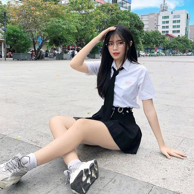 Dàn nữ sinh 2K từng được lên báo nước ngoài vì nhan sắc nổi bật - 1 Dàn nữ sinh 2K từng được lên báo nước ngoài vì nhan sắc nổi bật - 1