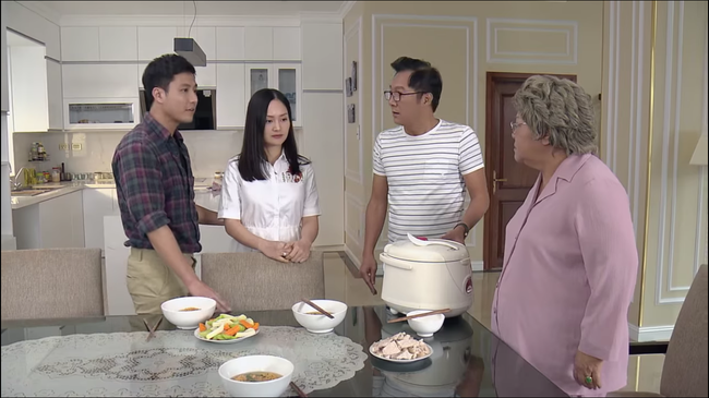 Nàng dâu order: Lan Phương thuê giúp việc cho bà nội và đoạn kết 'té ngửa' Nàng dâu order: Lan Phương thuê giúp việc cho bà nội và đoạn kết 'té ngửa'