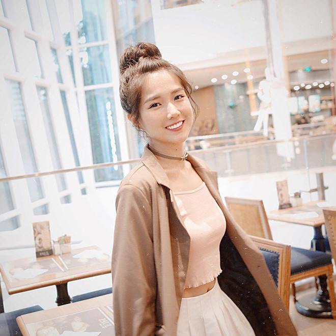 Cuộc sống hiện tại của những 'cô bé trà sữa' đình đám một thời - 14 Cuộc sống hiện tại của những 'cô bé trà sữa' đình đám một thời - 14