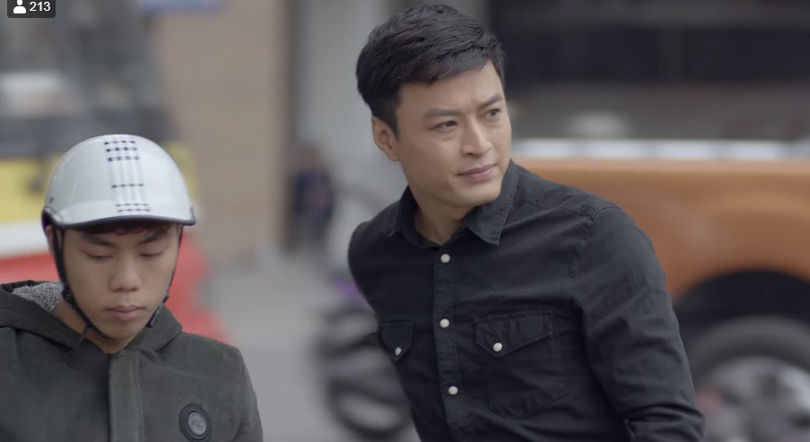 Mê Cung tập 9: 'Khá Bảnh fake' ngáo đá trong lễ tang của cha, Hoàng Thùy Linh bị bắt cóc ngay trước mặt bạn trai - 4 Mê Cung tập 9: 'Khá Bảnh fake' ngáo đá trong lễ tang của cha, Hoàng Thùy Linh bị bắt cóc ngay trước mặt bạn trai - 4