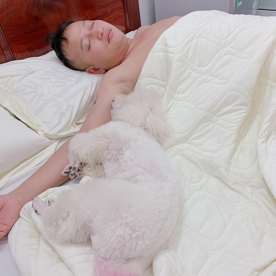 Góc nuôi ong tay áo: Mang theo cún cưng về nhà chồng, vợ trẻ cay đắng phát hiện bị 'cướp' chồng lúc nào chẳng hay - 4 Góc nuôi ong tay áo: Mang theo cún cưng về nhà chồng, vợ trẻ cay đắng phát hiện bị 'cướp' chồng lúc nào chẳng hay - 4