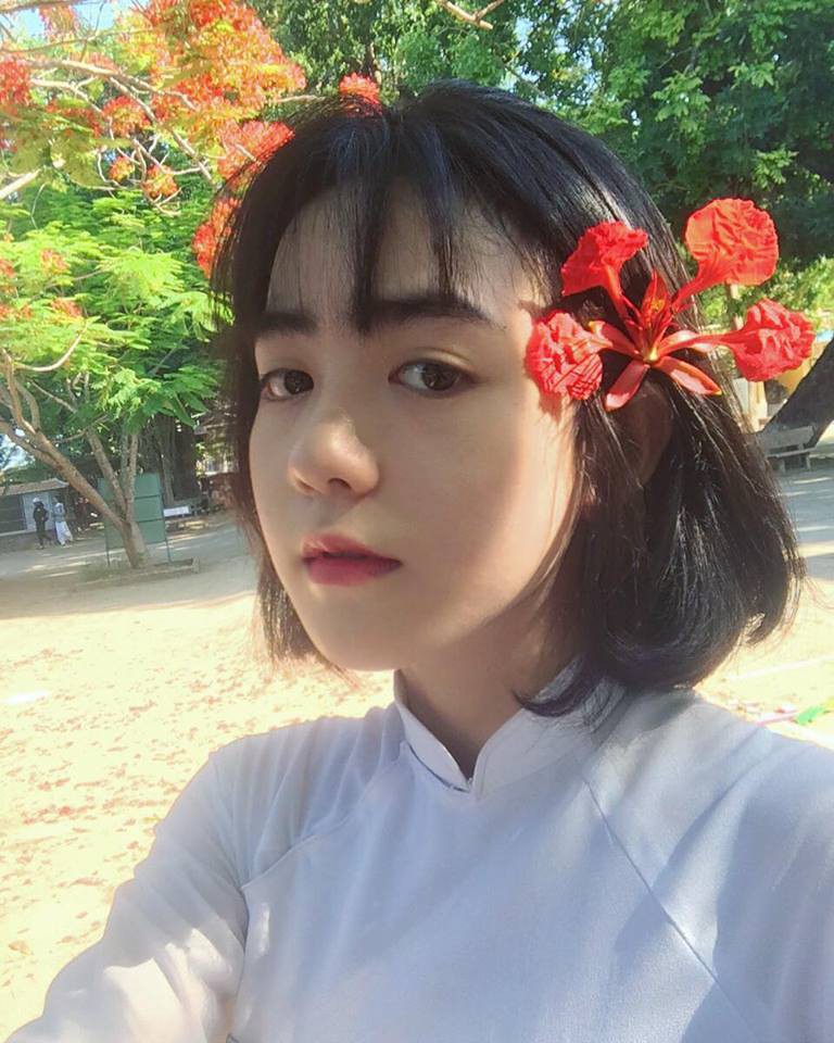 Mặc áo dài vẫn ngút ngàn thần thái, hội gái xinh liên tục khiến dân mạng Việt liêu xiêu, báo Trung thì hết lời ca ngợi - 12 Mặc áo dài vẫn ngút ngàn thần thái, hội gái xinh liên tục khiến dân mạng Việt liêu xiêu, báo Trung thì hết lời ca ngợi - 12