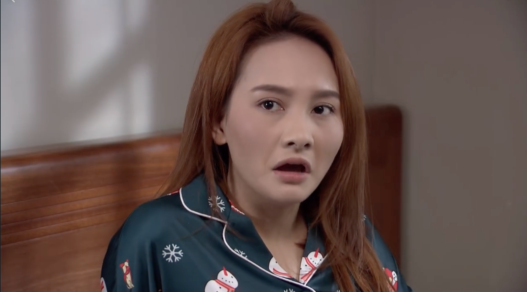 Về nhà đi con tập 31: Bị Khải cưỡng hôn vì chơi đêm với tình cũ, Huệ nổi điên tát chồng rồi quyết chí đòi ly hôn - 1 Về nhà đi con tập 31: Bị Khải cưỡng hôn vì chơi đêm với tình cũ, Huệ nổi điên tát chồng rồi quyết chí đòi ly hôn - 1