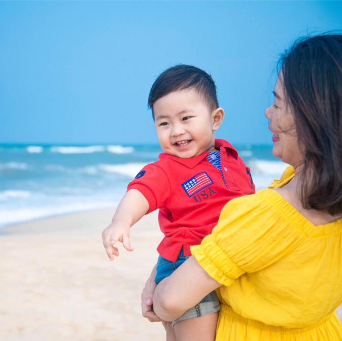 Cuộc sống viên mãn của ca sĩ Mỹ Lệ sau nhiều năm 'ở ẩn': Từ bỏ hào quang, sẵn sàng làm hậu phương vững chắc cho chồng - 10 Cuộc sống viên mãn của ca sĩ Mỹ Lệ sau nhiều năm 'ở ẩn': Từ bỏ hào quang, sẵn sàng làm hậu phương vững chắc cho chồng - 10