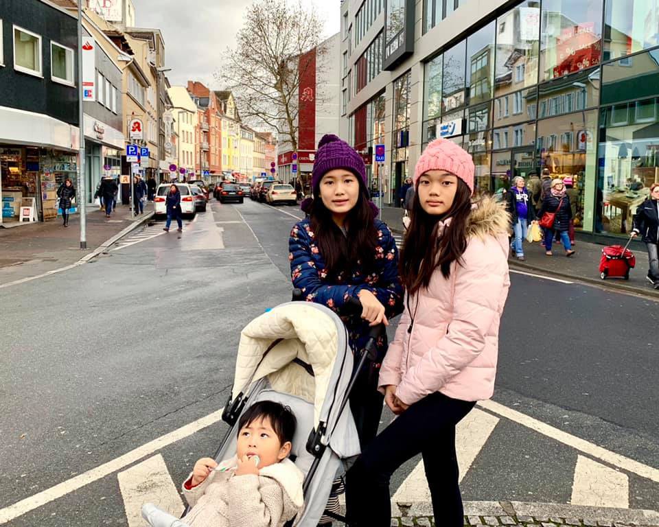 Cuộc sống viên mãn của ca sĩ Mỹ Lệ sau nhiều năm 'ở ẩn': Từ bỏ hào quang, sẵn sàng làm hậu phương vững chắc cho chồng - 14 Cuộc sống viên mãn của ca sĩ Mỹ Lệ sau nhiều năm 'ở ẩn': Từ bỏ hào quang, sẵn sàng làm hậu phương vững chắc cho chồng - 14