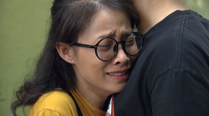 'Nàng dâu order': Cứ tưởng phim sắp nhạt thì lại xuất hiện câu nói 'siêu mặn' của bà nội, nghe xong cấm cười! - 4 'Nàng dâu order': Cứ tưởng phim sắp nhạt thì lại xuất hiện câu nói 'siêu mặn' của bà nội, nghe xong cấm cười! - 4
