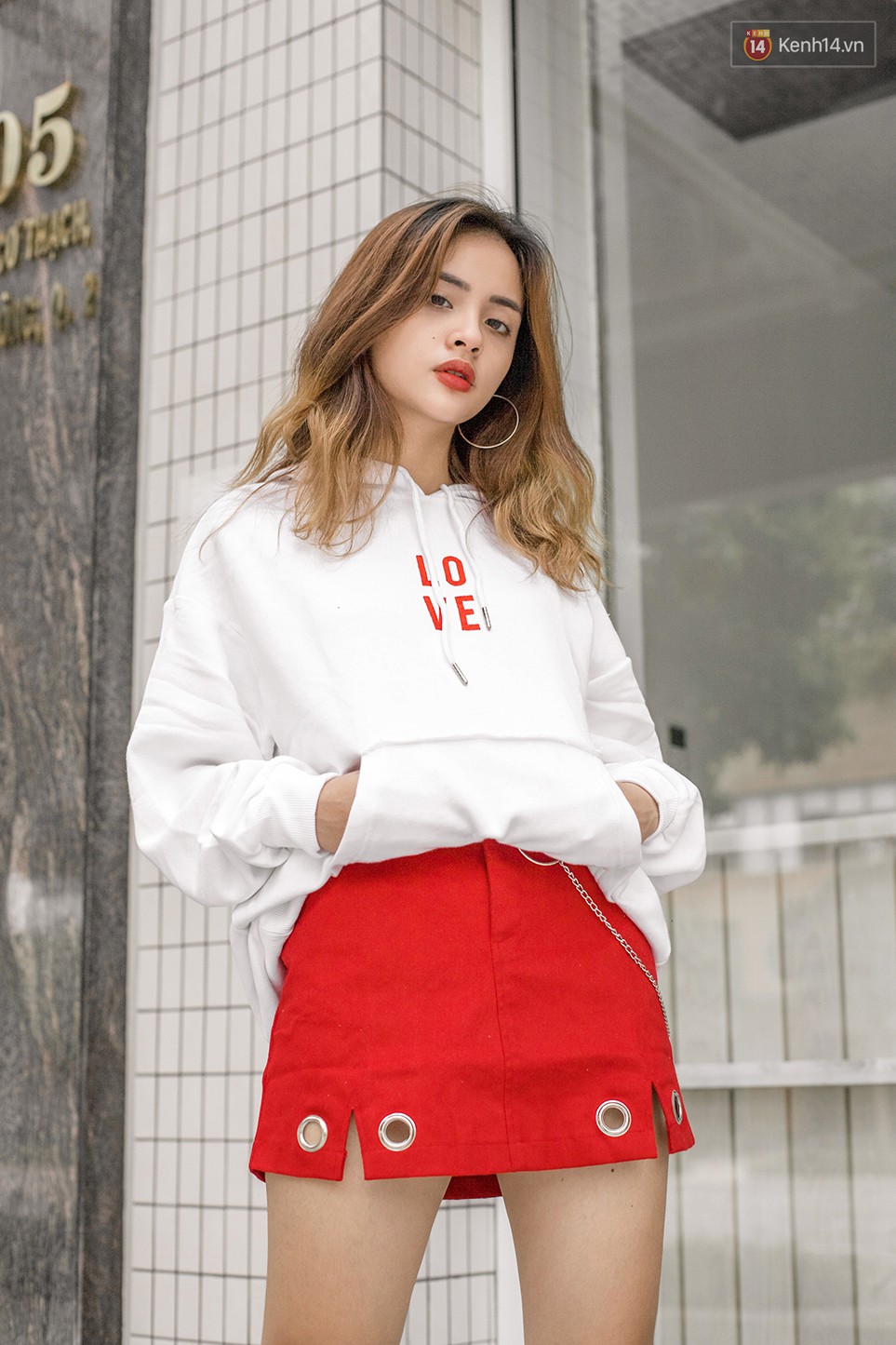 Street style 2 miền: miền Nam lên đồ 'xịn sò' như idol Hàn, miền Bắc không thiếu những ca độc lạ - 5 Street style 2 miền: miền Nam lên đồ 'xịn sò' như idol Hàn, miền Bắc không thiếu những ca độc lạ - 5