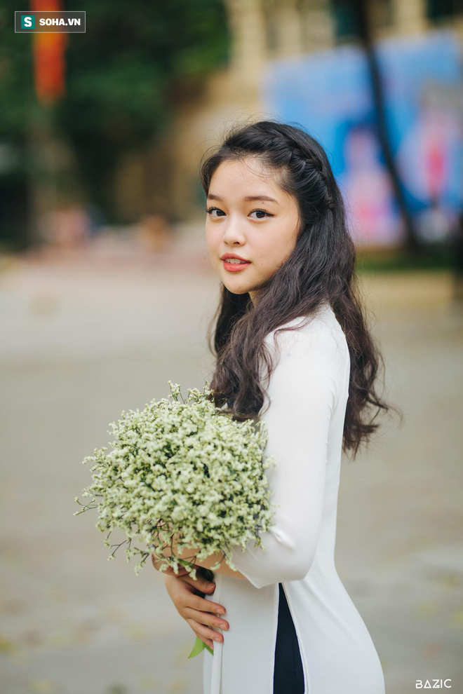 Nữ sinh 2001 gây bão sau khoảnh khắc rơi nước mắt: 'Em xấu hổ, không dám xem lại bức hình' - 6 Nữ sinh 2001 gây bão sau khoảnh khắc rơi nước mắt: 'Em xấu hổ, không dám xem lại bức hình' - 6
